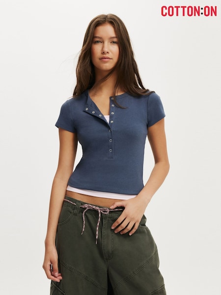 Azul - Cotton On Christy Henley T-Shirt (H92767) | R$ 180