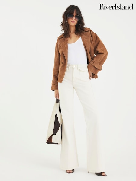 River Island Cream Relaxed High Waisted Flare Jeans (H94432) | €76