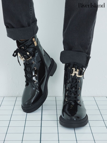 River Island Lace-Up Chunky Boots (H94446) | R$ 455