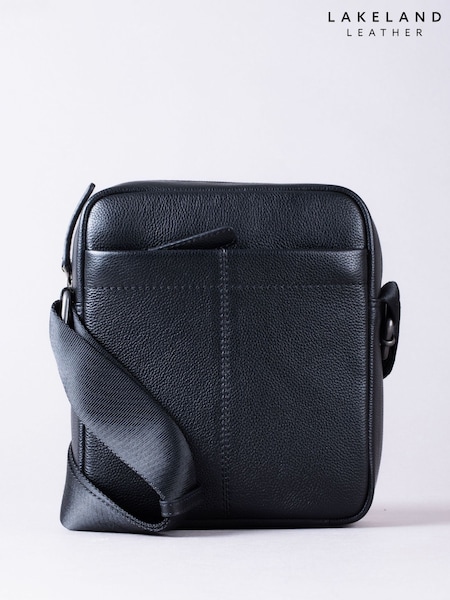 أسود - Lakeland Leather Crummock Reporter Bag (H95074) | ‏408 د.إ.‏