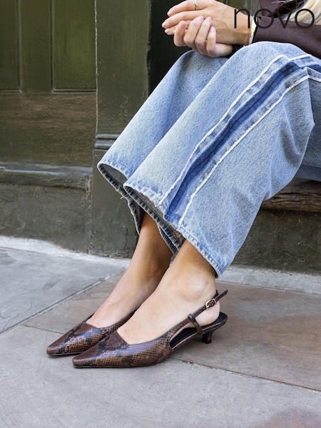 Novo Brown Izzy Low Heel Slingback Point Courts (H96950) | €48