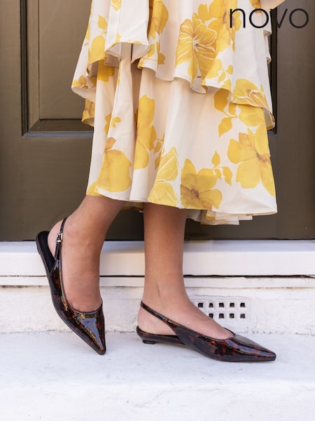 Novo Brown Clover Point Toe Low Heel Slingback Shoes (H96955) | €48