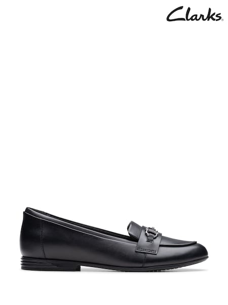 Clarks Black Finja Loafer Youth Shoes (H97098) | € 56 - € 59