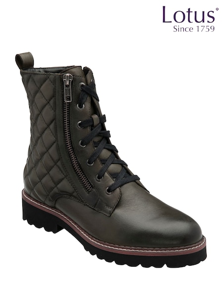 Lotus Green Quilted Ankle Boots (H97554) | €119