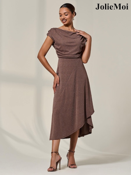 Castanho - Jolie Moi Asymmmetric Draped Midi Dress (H98357) | R$ 670