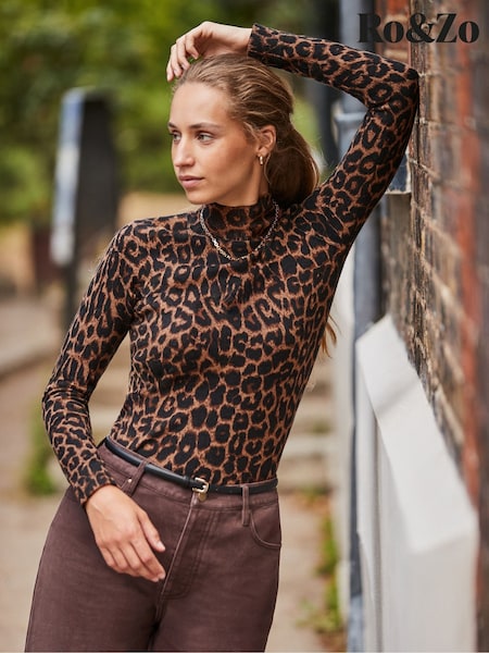 Ro&Zo Animal Leopard Cashmere Blend High Neck Top (H98510) | €87