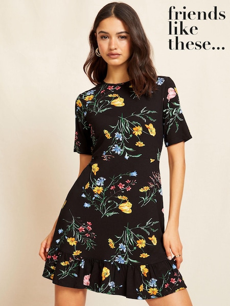 Negru cu flori - Rochie mini Friends Like These din jerseu cu imprimeu, încrețită cu mânecă scurtă (K41726) | 125 LEI