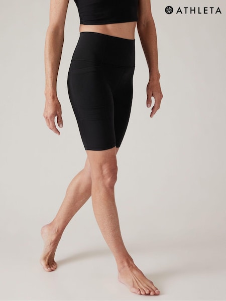 Athleta Black Salutation Stash Cargo 9" Shorts (K64009) | €40