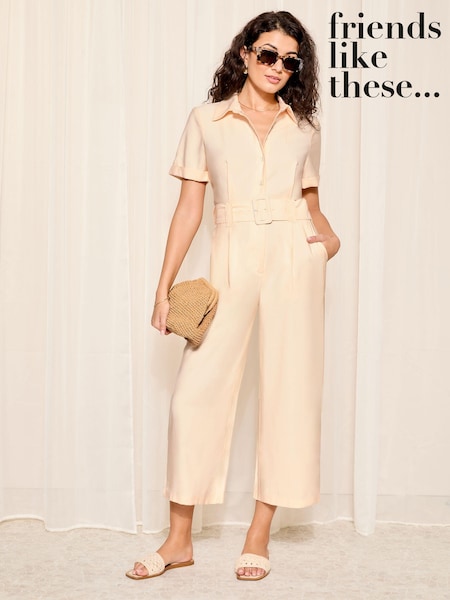 Cream - Friends Like These Kurzärmeliger, figurbetonter Overall im Utility-Stil mit Gürtel (K65910) | 21 €