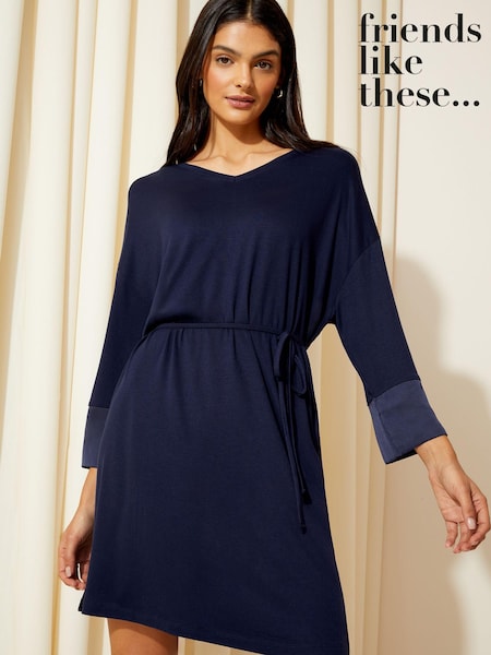 Bleumarin albastru - Rochie mini cu mânecă 3/4 Cu curea Jerseu și tiv Friends Like These Satin (K68160) | 114 LEI