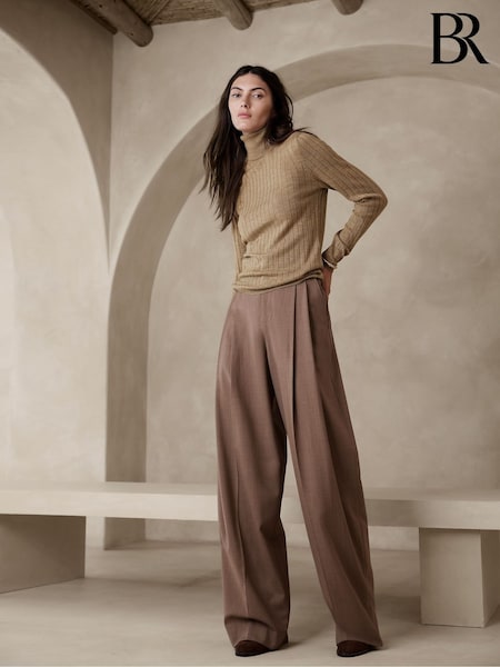 Banana Republic Beige Nezha Merino Turtleneck Jumper (K70679) | €27