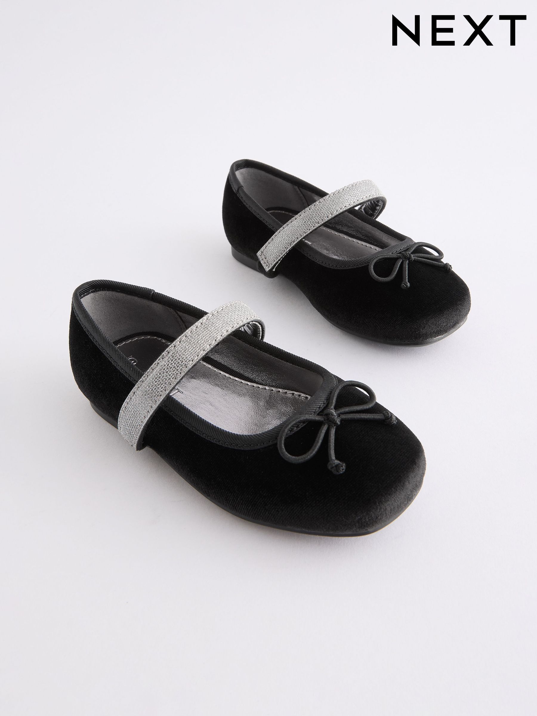 Girls black velvet shoes sales