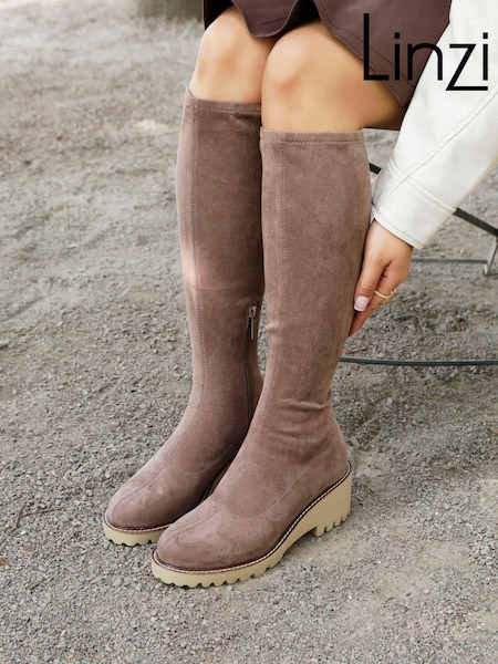 Linzi Brown Kortina Brown Suede High Leg Boots With Wedged Heel (K74523) | ₪251