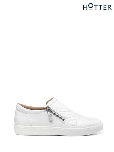 Bela - Hotter Poppy Slip-On Zip Shoes (K75997) | € 104