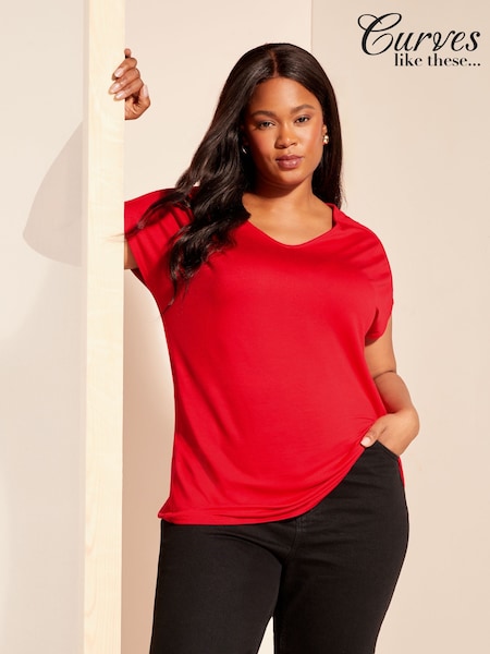 Friends Like These Red Curve Short Sleeve V Neck Tunic Top (K79831) | €18