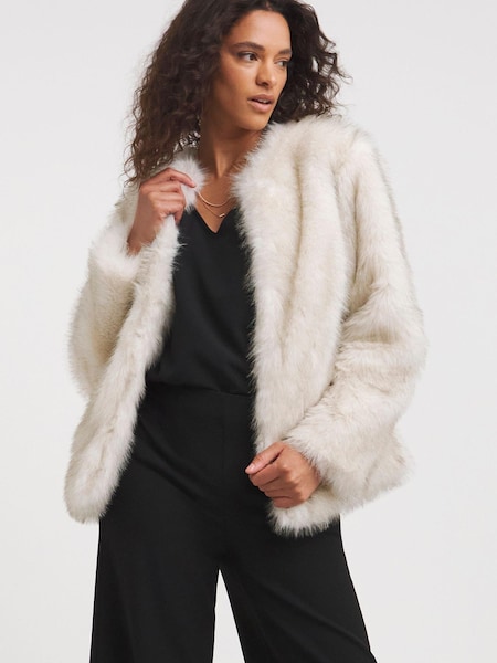 JD Williams Cream Collarless Long Pile Faux Fur Coat (K80056) | €46