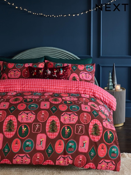 Pink Christmas Reversible Duvet Cover and Pillowcase Set (K82360) | €9 - €23