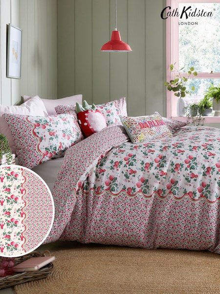 Cath Kidston Strawberry 100% Cotton Reversible Duvet Cover and Pillowcase Set (K82712) | €66 - €113