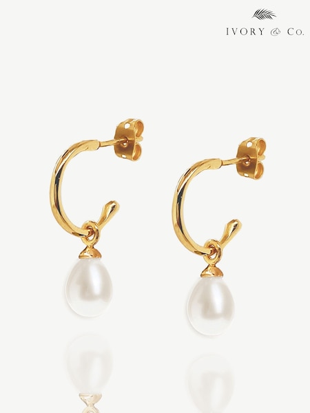 Guld - Ivory & Co Harrow Modern Pearl Hoop Earrings (K82753) | kr530
