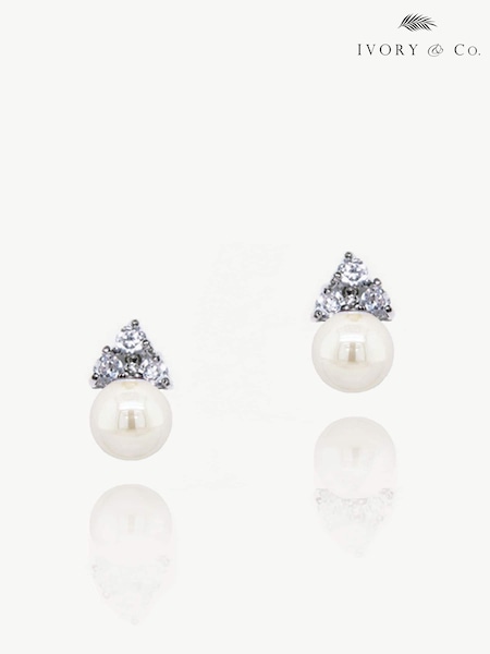 Ivory & Co Silver Classic Pearl And Crystal Earrings (K82782) | 99 QAR