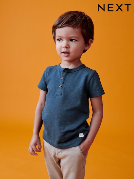 أزرق - Short Sleeve Henley Neck T-Shirt (3mths-7yrs) (K83365) | ‏25 د.إ.‏ - ‏ 36‏ د.إ.