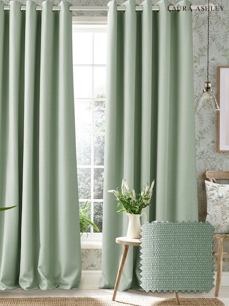 Laura Ashley Stephanie Blackout/Thermal Lined Pencil Pleat Curtains (K85236) | 172 € - 312 €