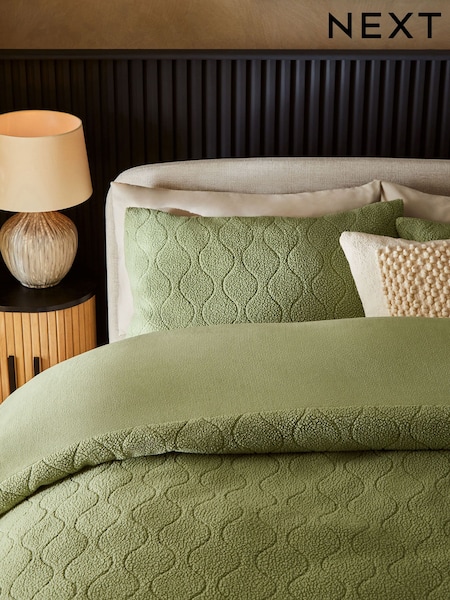 Sage Green Pattern Embossed Borg Fleece Duvet Cover and Pillowcase Set (K85597) | €27 - €50