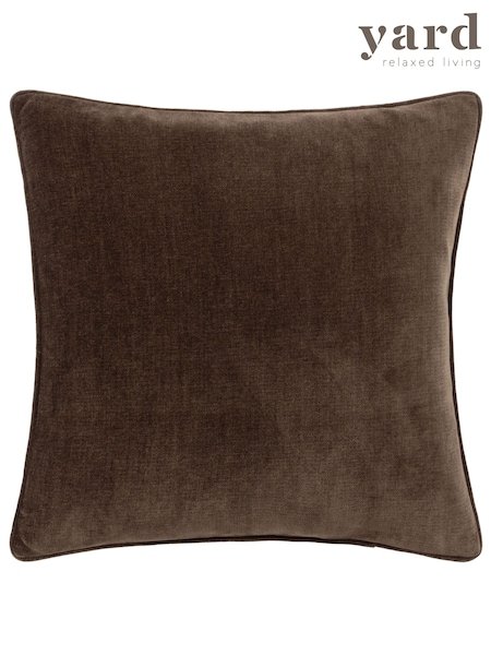 Yard 50 x 50cm Heavy Chenille Velvet Piped Feather Filled Cushion (K85601) | ‏140 د.إ.‏