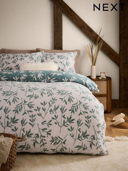 Green Reversible Mistletoe Christmas Printed Festive Icons Fairisle Pattern Fleece Duvet Cover and Pillowcase Set (K85622) | 97 SAR - 214 SAR
