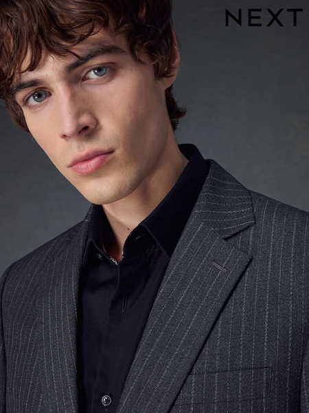V barvi oglja - Standardni kroj - Stripe Suit Jacket (K86518) | € 57