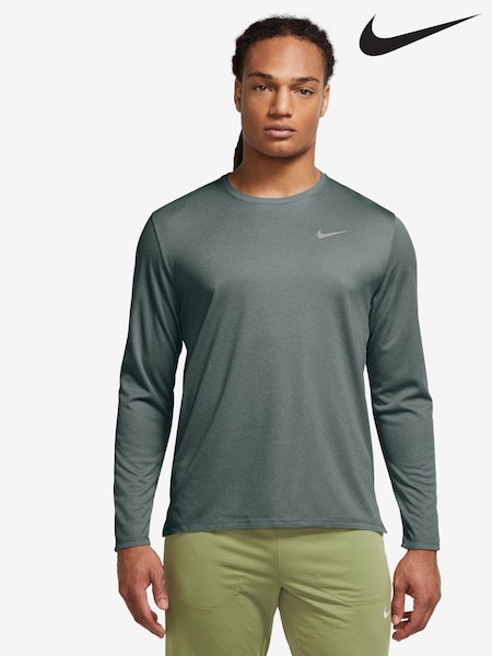 Nike Vintage Green Dri-FIT UV Miler Long-Sleeve Running Top (K87078) | €25
