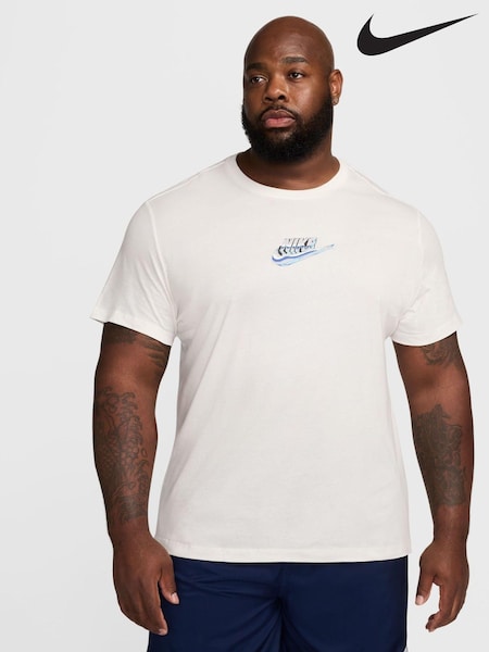 Nike White Graphic Printed 100% Cotton T-Shirt (K87142) | €22