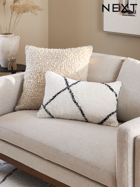 Natural Minimal Geometric 40 x 59cm Berber Cushion (K89885) | €9