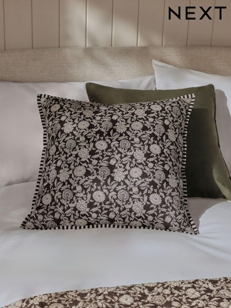 Black/White 50 x 50cm Woodblock Floral Cushion (K89899) | AED65
