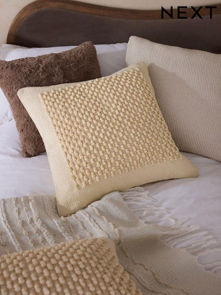 Hemmingway Textured Bobble Cushion (K90029) | 18 €