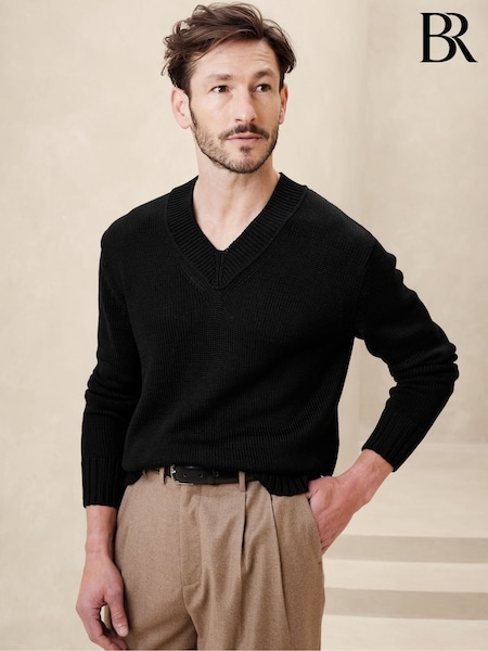 Banana Republic Black Point Sur Cotton V-Neck Jumper (K90435) | €65