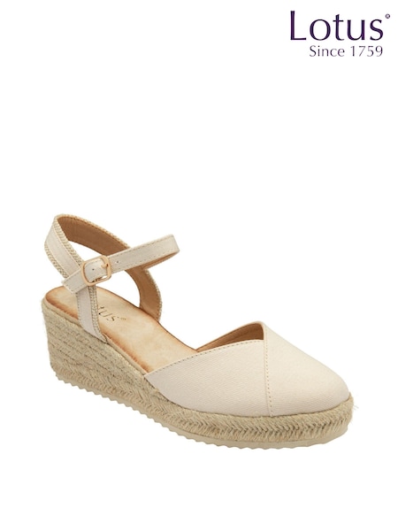Lotus Natural Espadrille Wedge Shoes (K90545) | R$ 445