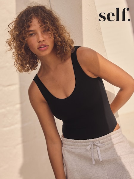 Musta - self. Smoothing Comfort Sleeveless Bodysuit (K93086) | €24