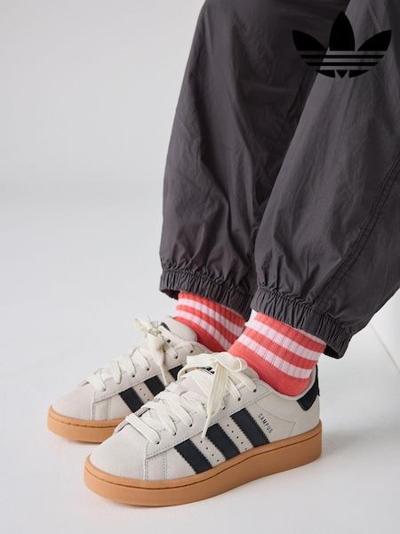 Harmaa/Musta - Adidas Junior Campus 00s Trainers (K95245) | €110