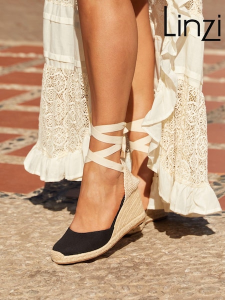 Linzi Black Bryony Closed Toe Espadrille Inspired Wedge Sandals (K95285) | €25