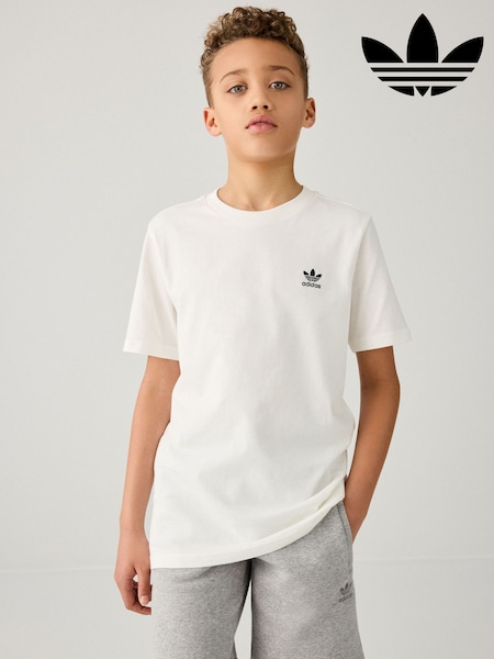 adidas originals White Small Trefoil Logo 100% Cotton T-Shirt (K97618) | ₪75