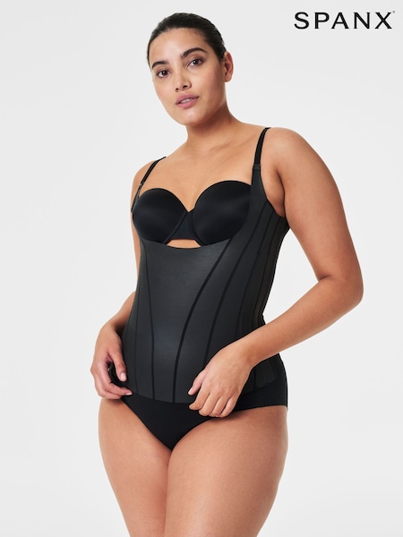 أسود - SPANXsupersculpt™ Total Contour Open-Bust Cami (K99462) | ‏256 د.إ.‏