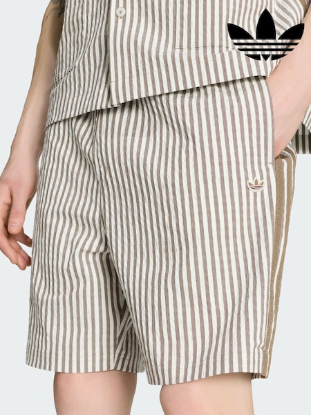 Cream - Regular Adidas Originals Resort S Shorts