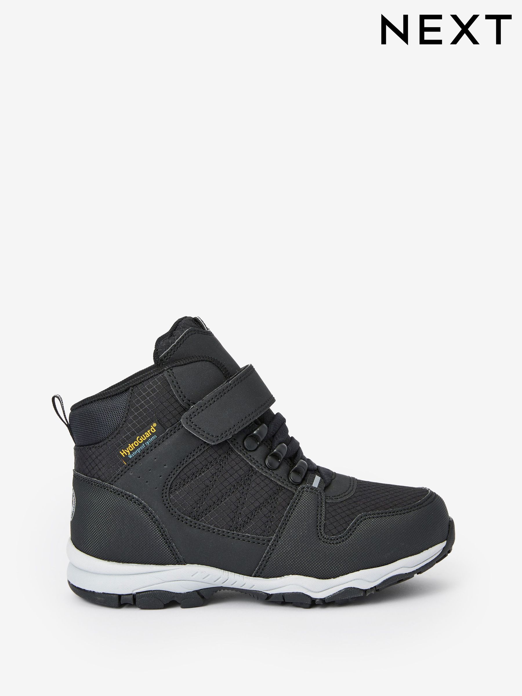 Plain black walking boots deals
