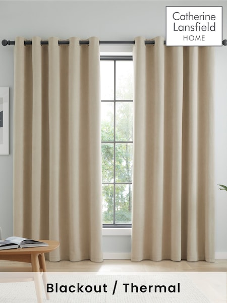 Catherine Lansfield Wilson Thermal Blackout Lined Eyelet Curtains (M03981) | 45 € - 120 €
