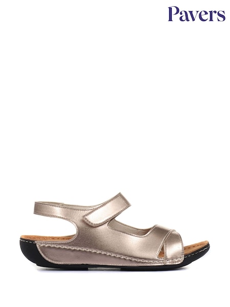 Pavers Natural Ladies Touch Fasten Sandals (M04792) | €37