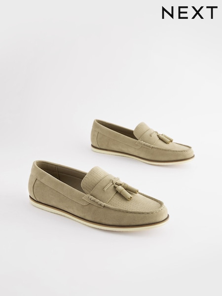 Stone Embossed Tassel Loafers (M0Y440) | €21