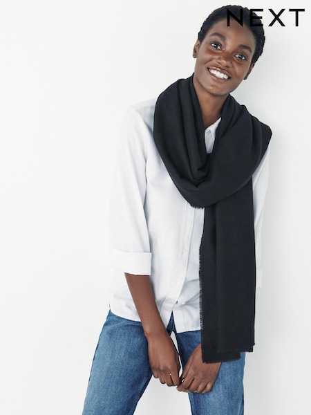 Black Plain Midweight Scarf (M10224) | €9