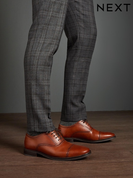 Tan Brown Signature Toe Cap Oxford Shoes (M13761) | €37