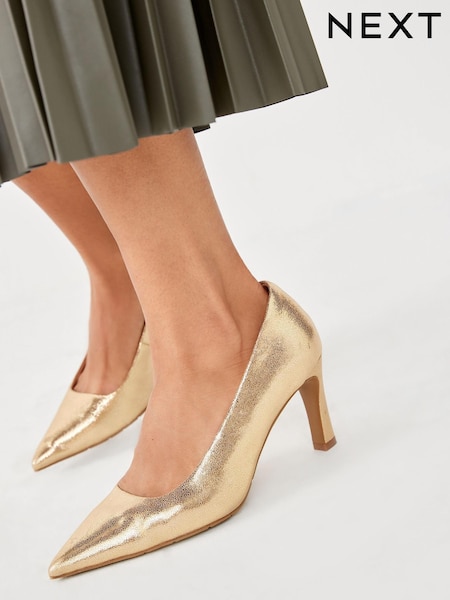 Gold Regular/Wide Fit Forever Comfort® with Motionflex Leather Courts (M15681) | € 34